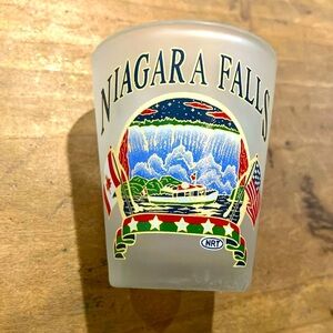Collectible Niagara Falls boat Ontario Canada / USA Shot Glass